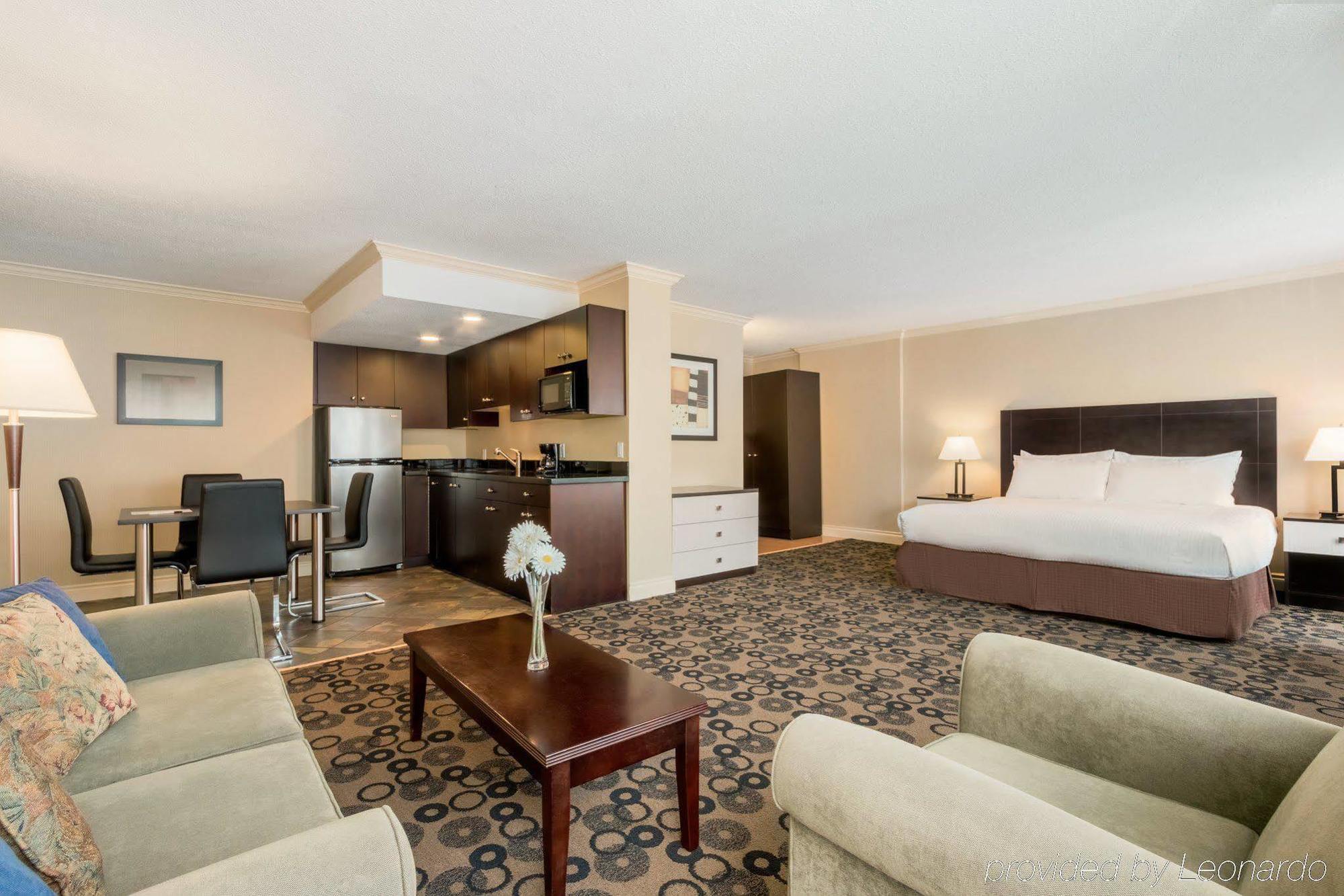 Park Inn & Suites By Radisson Vancouver Exteriör bild