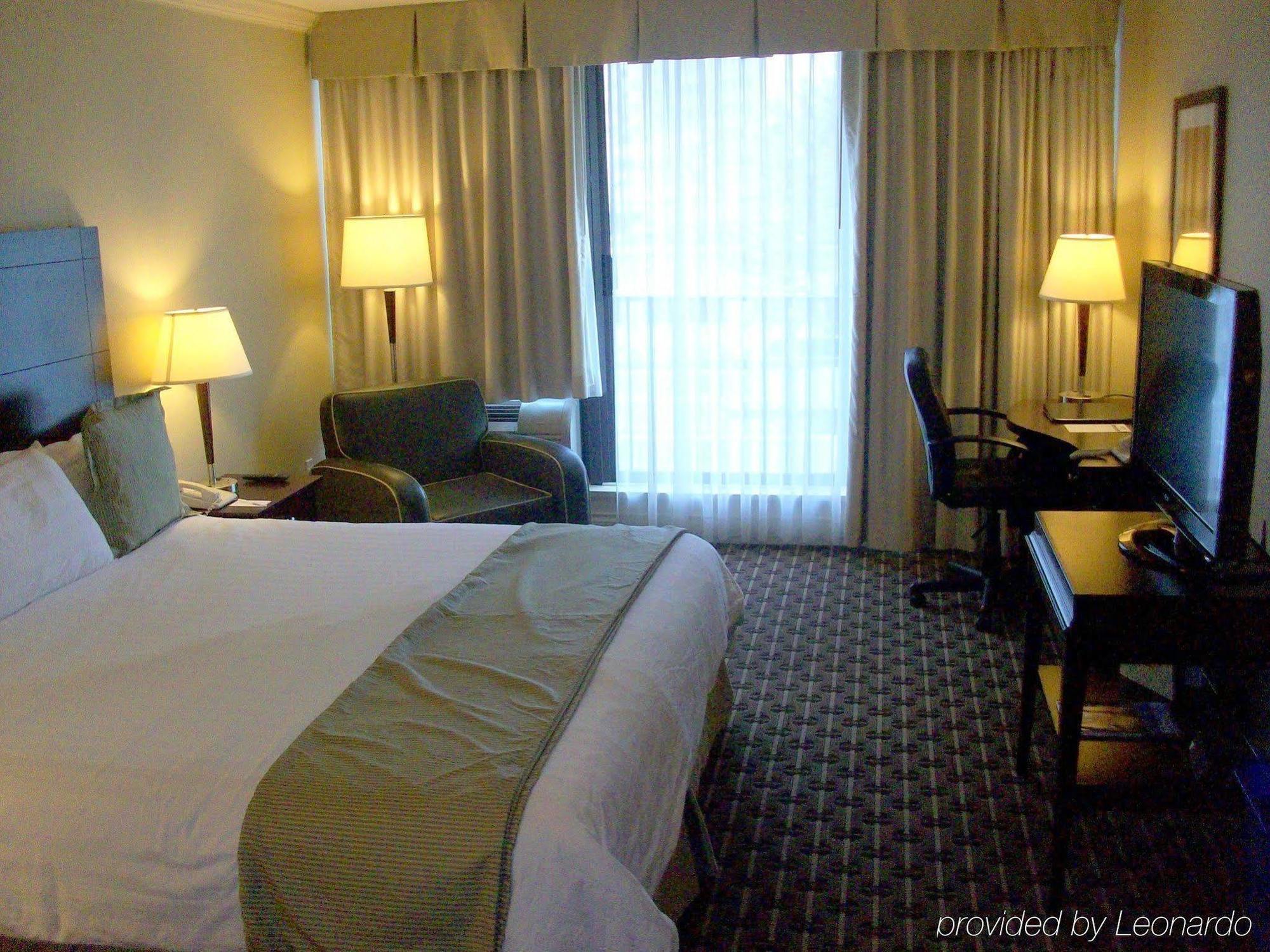 Park Inn & Suites By Radisson Vancouver Exteriör bild